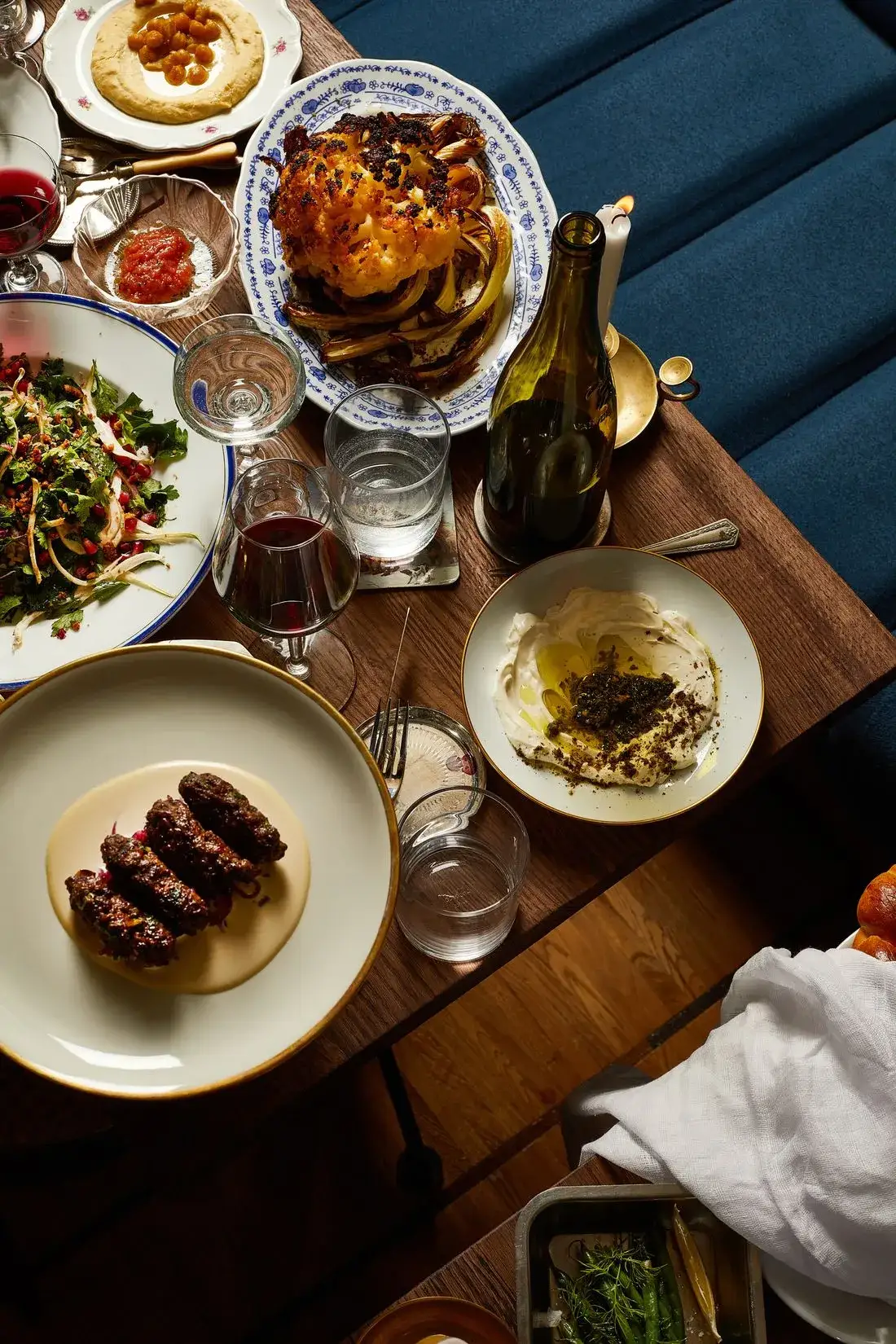 Zdjęcie Gdzie na romantyczną kolację? Odkryj magiczne miejsca na wieczór