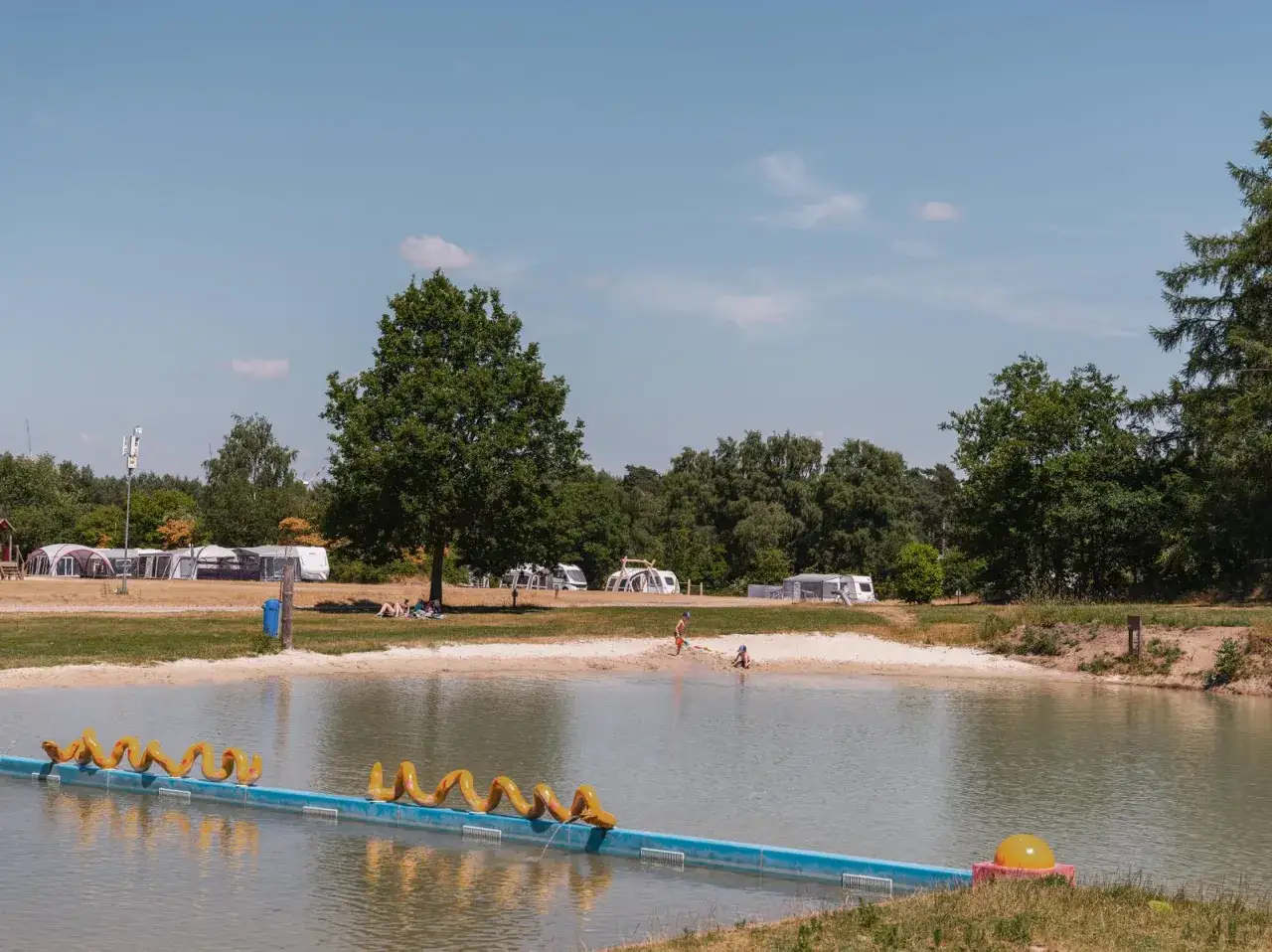 Wilsumer Berge Resort Badesee Wassersport