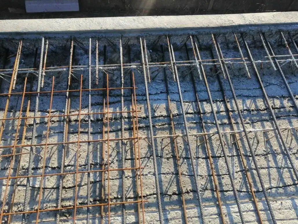 Układanie zbrojenia górnego stropu Filigran
