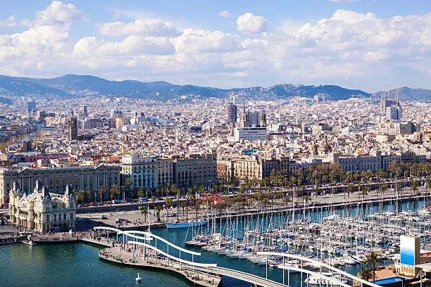 Port de Barcelona widok z g&oacute;ry