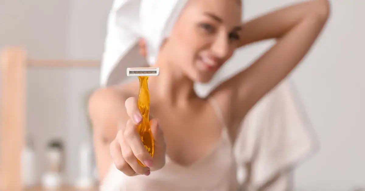 Zdjęcie Golenie pod włos co to znaczy? Odkryj tajniki skutecznej depilacji