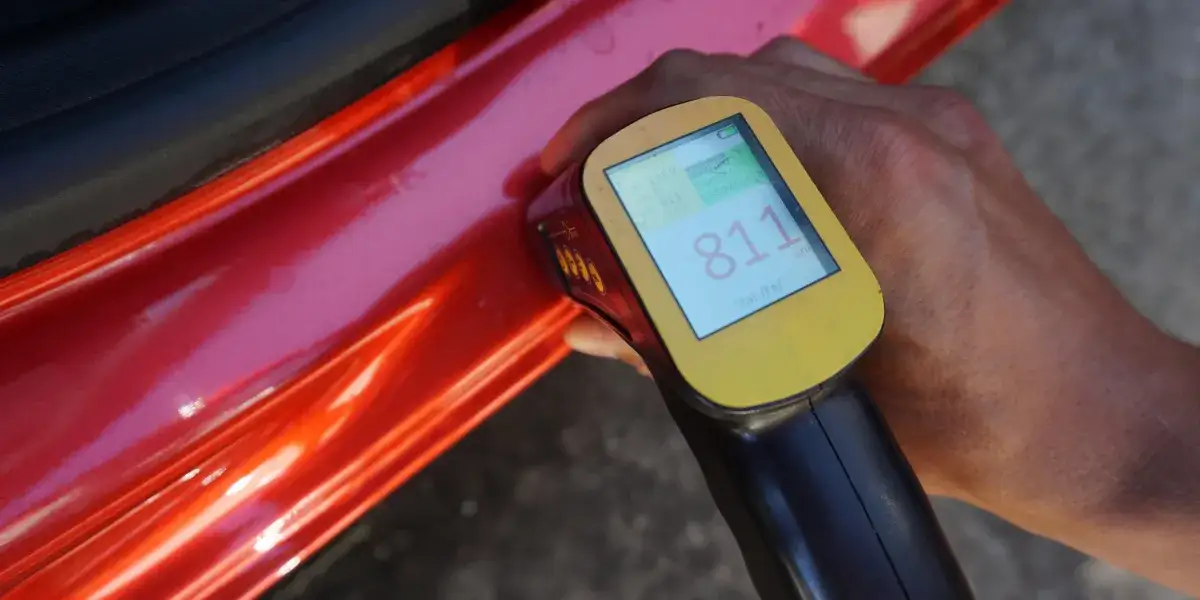 miernik grubości lakieru samochodowego użycie