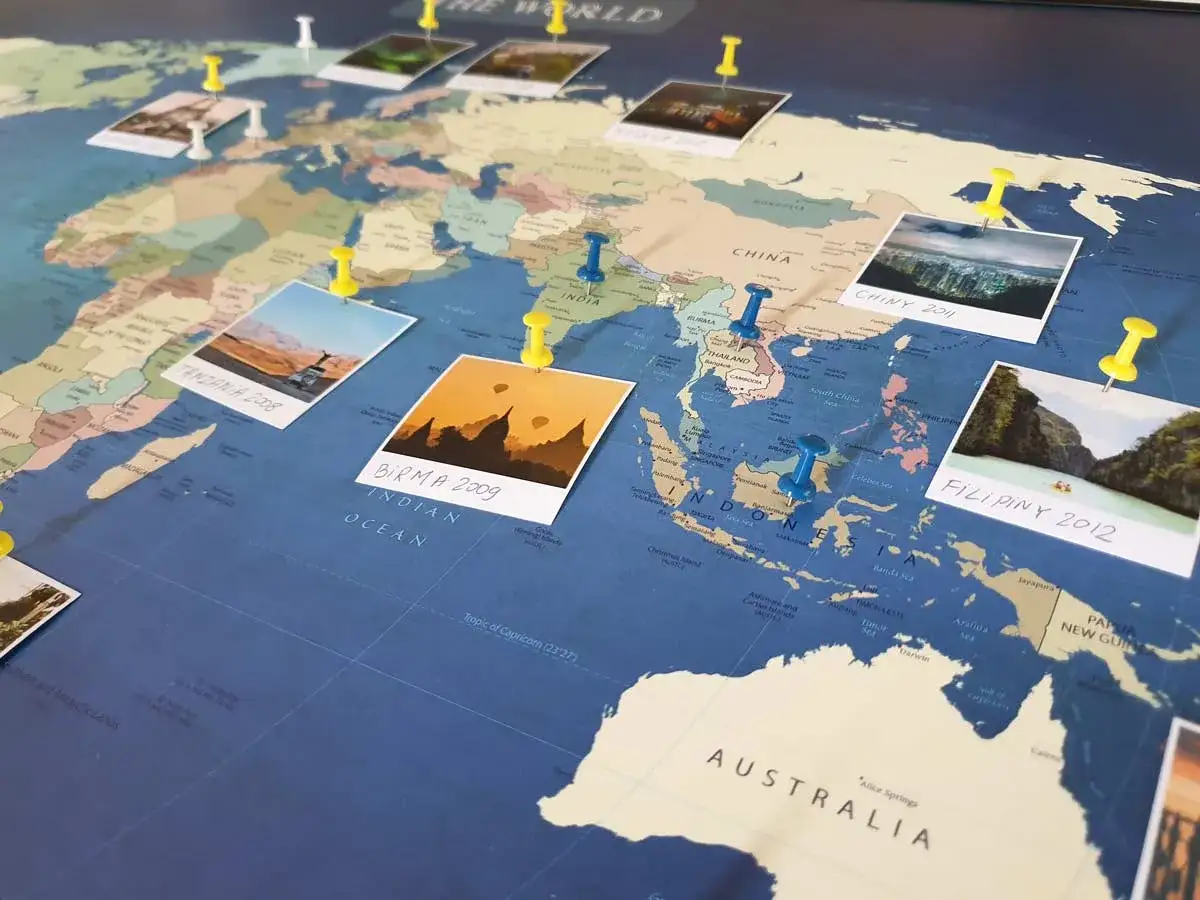 mapa świata, podróże, praca międzynarodowa