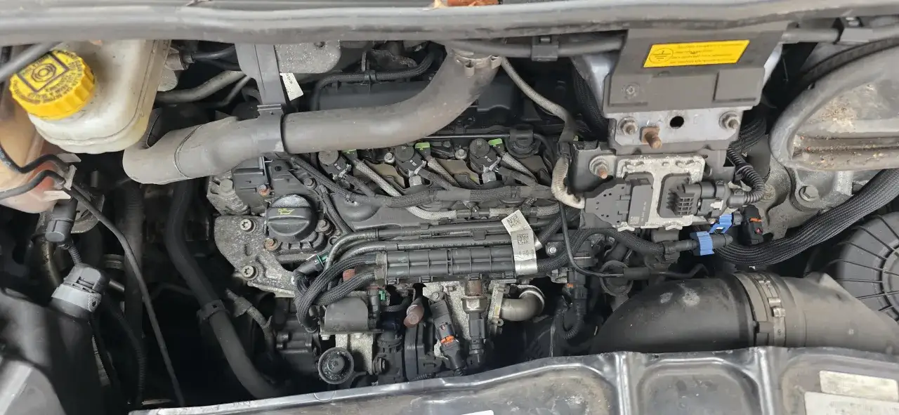 Citroen Jumper 2.2 HDI EGR valve location