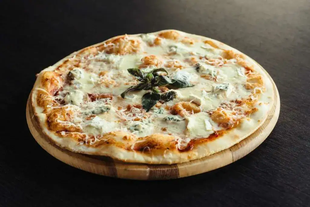 Zdjęcie Jakie sery do pizzy - najlepsze wybory dla idealnego smaku