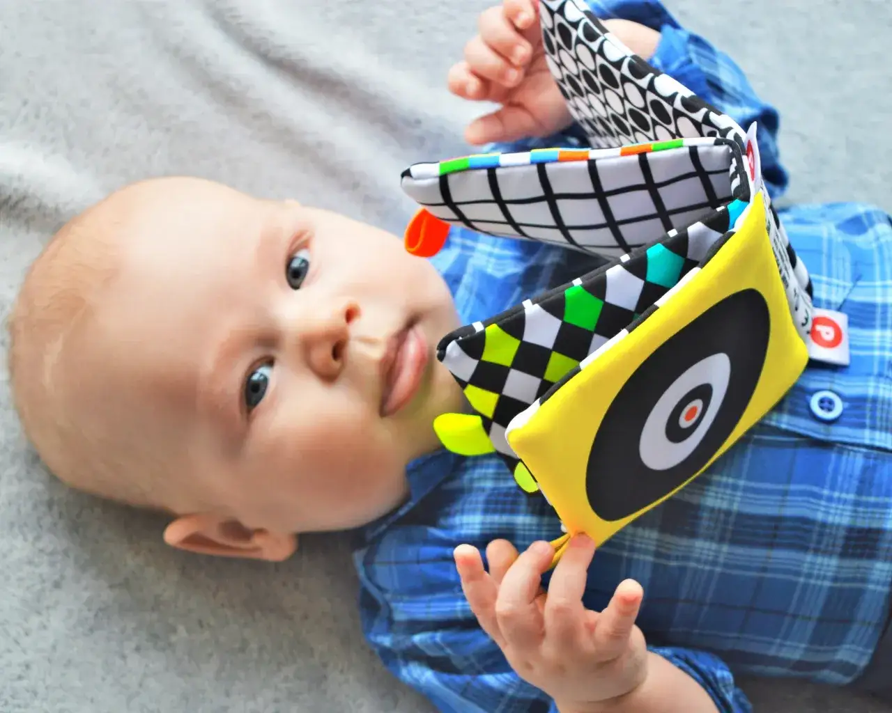 książeczka sensoryczna niemowlę