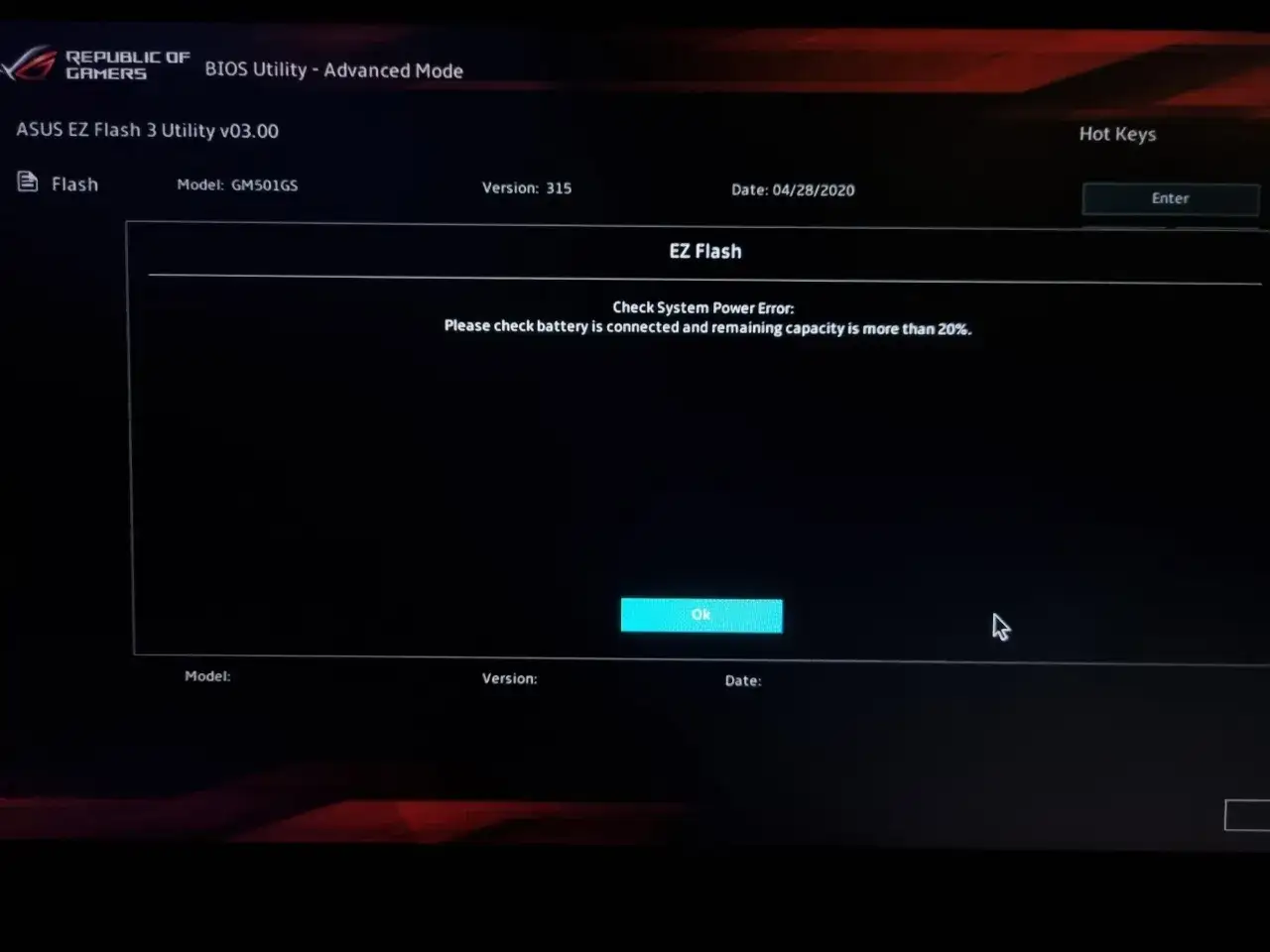 Ekran BIOS ASUS EZ Flash 3 z błędem zasilania. Aby zaktualizować BIOS ASUS, sprawdź podłączenie baterii.