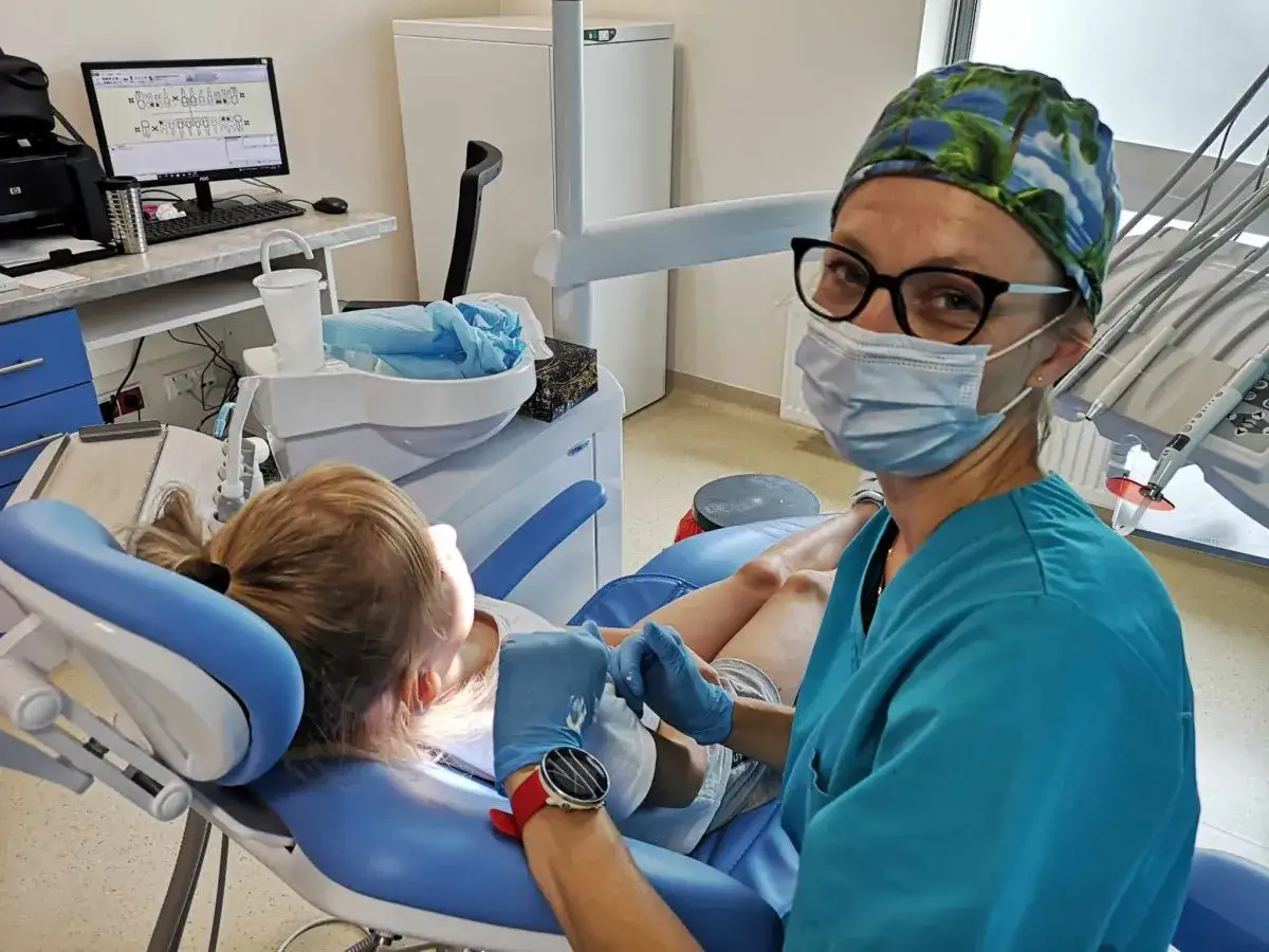 dentysta dziecięcy gabinet przyjazny dziecku