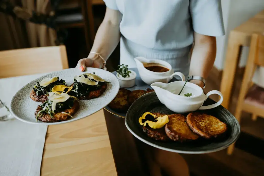 Zdjęcie Gdzie zjeść w Rzeszowie? Odkryj najlepsze restauracje na każdą okazję