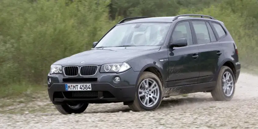 Zdjęcie BMW X3 jaki silnik – porównanie mocy i zużycia paliwa