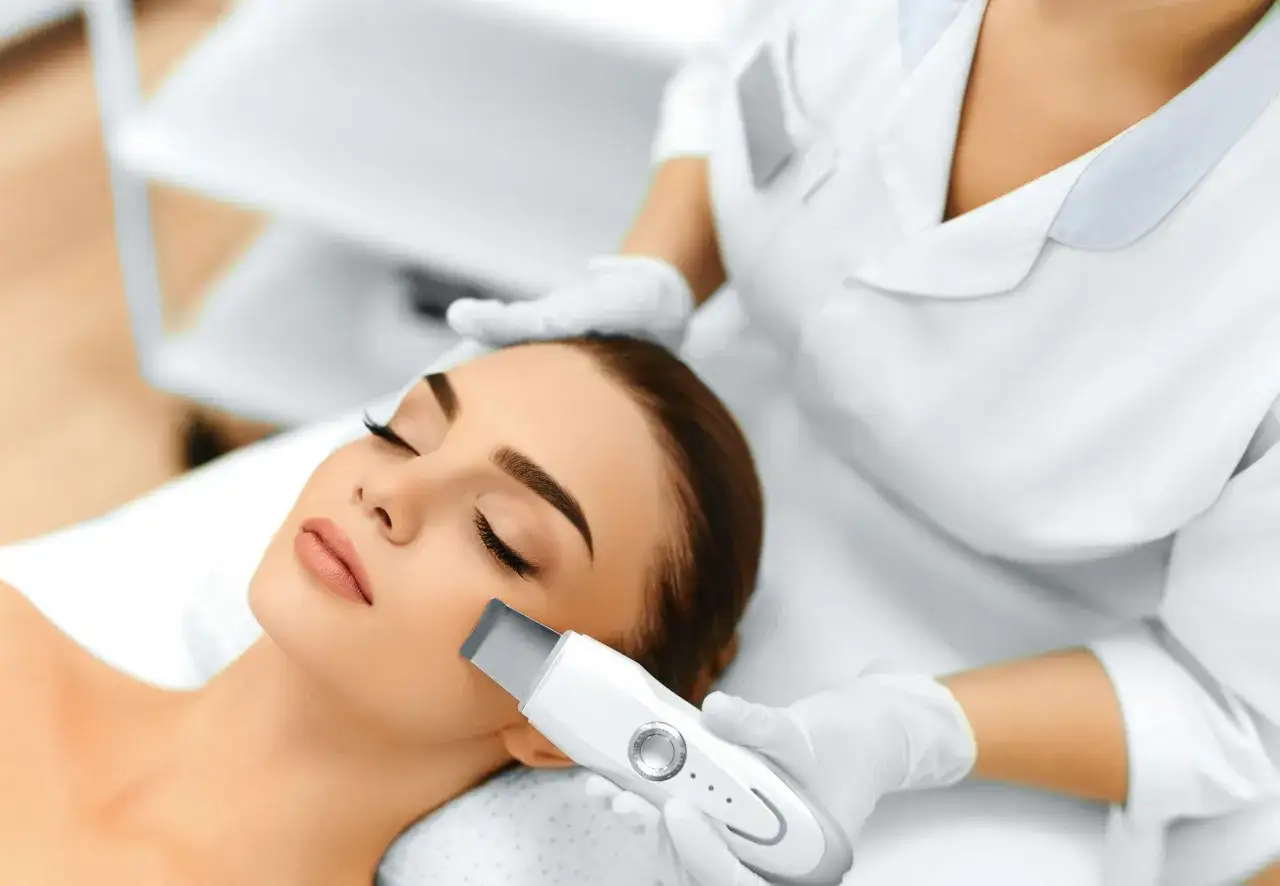 Zdjęcie Peeling kawitacyjny jakie ruchy są skuteczne dla zdrowej skóry