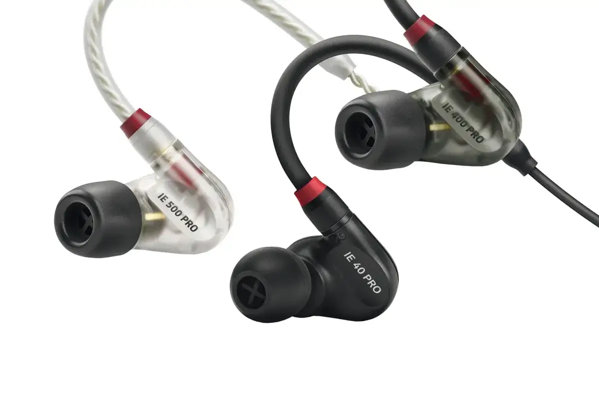 Zdjęcie Sennheiser – przegląd słuchawek dousznych i nausznych