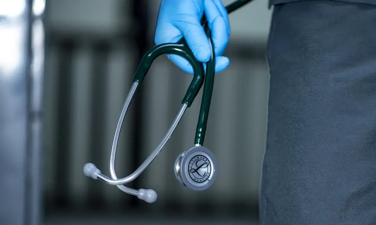 Zdjęcie Ile zarabia ginekolog w szpitalu? Zaskakujące fakty o wynagrodzeniach