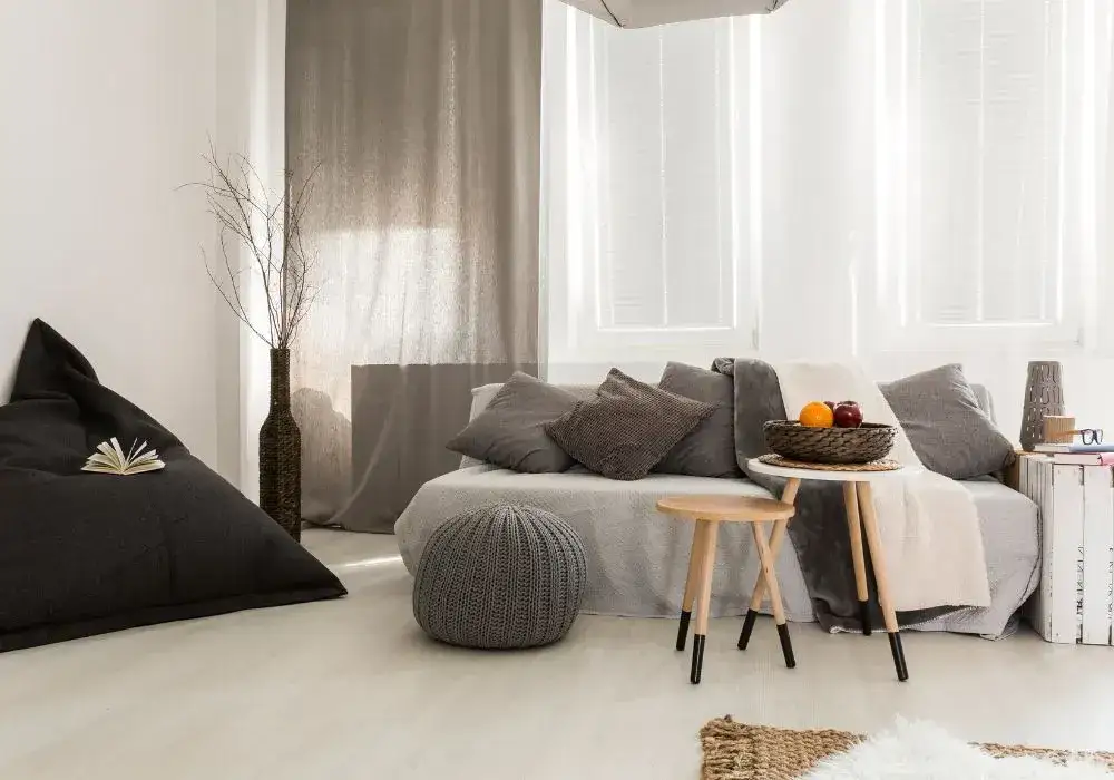 Zdjęcie Szary salon - jakie dodatki i kolory będą najlepiej pasować?