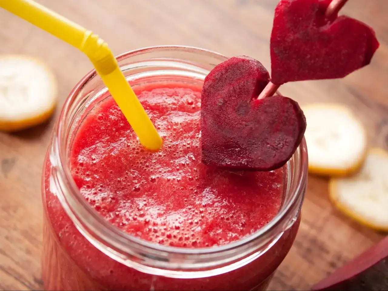 Zdjęcie Pyszny koktajl z buraków, który poprawi twoje zdrowie i samopoczucie