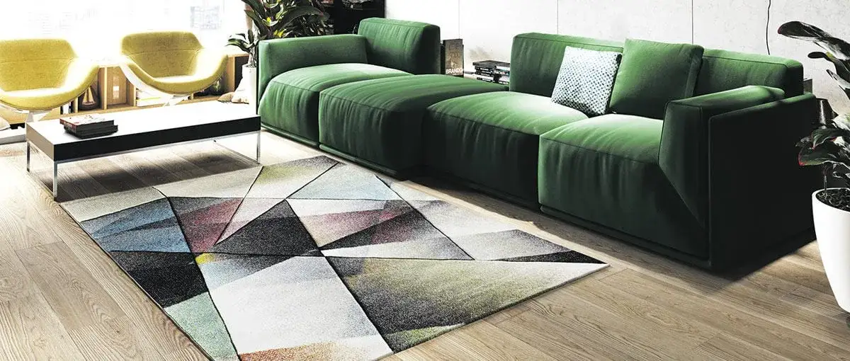 Zdjęcie Jaki dywan do zielonej kanapy? Odkryj idealne połączenia kolorów