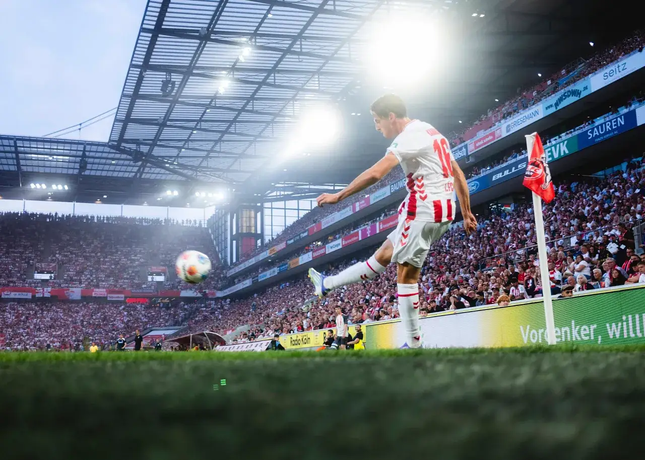 Zdjęcie Köln FC: Najnowsze aktualności, wyniki i analiza drużyny