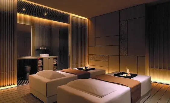 Wnętrze salonu SPA masaż