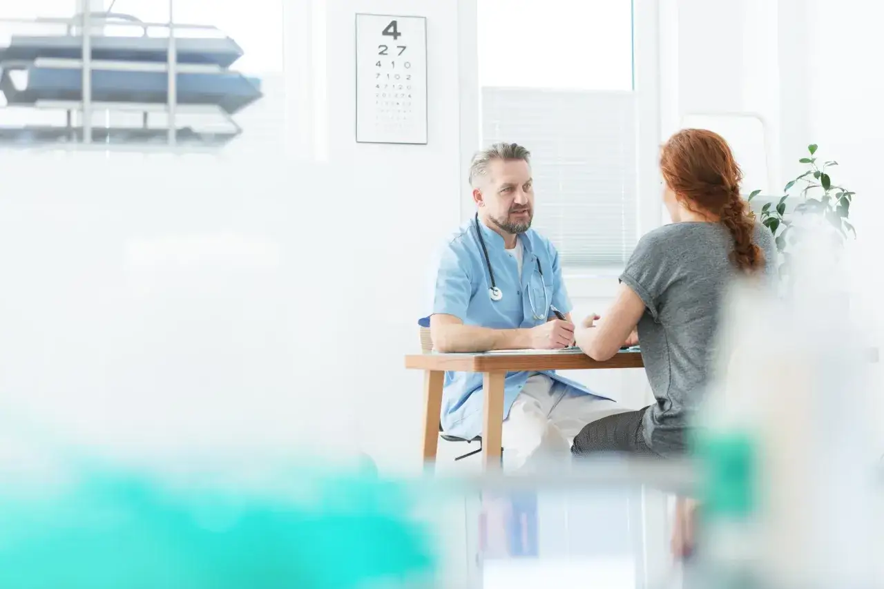 Por&oacute;wnanie internista i lekarz rodzinny