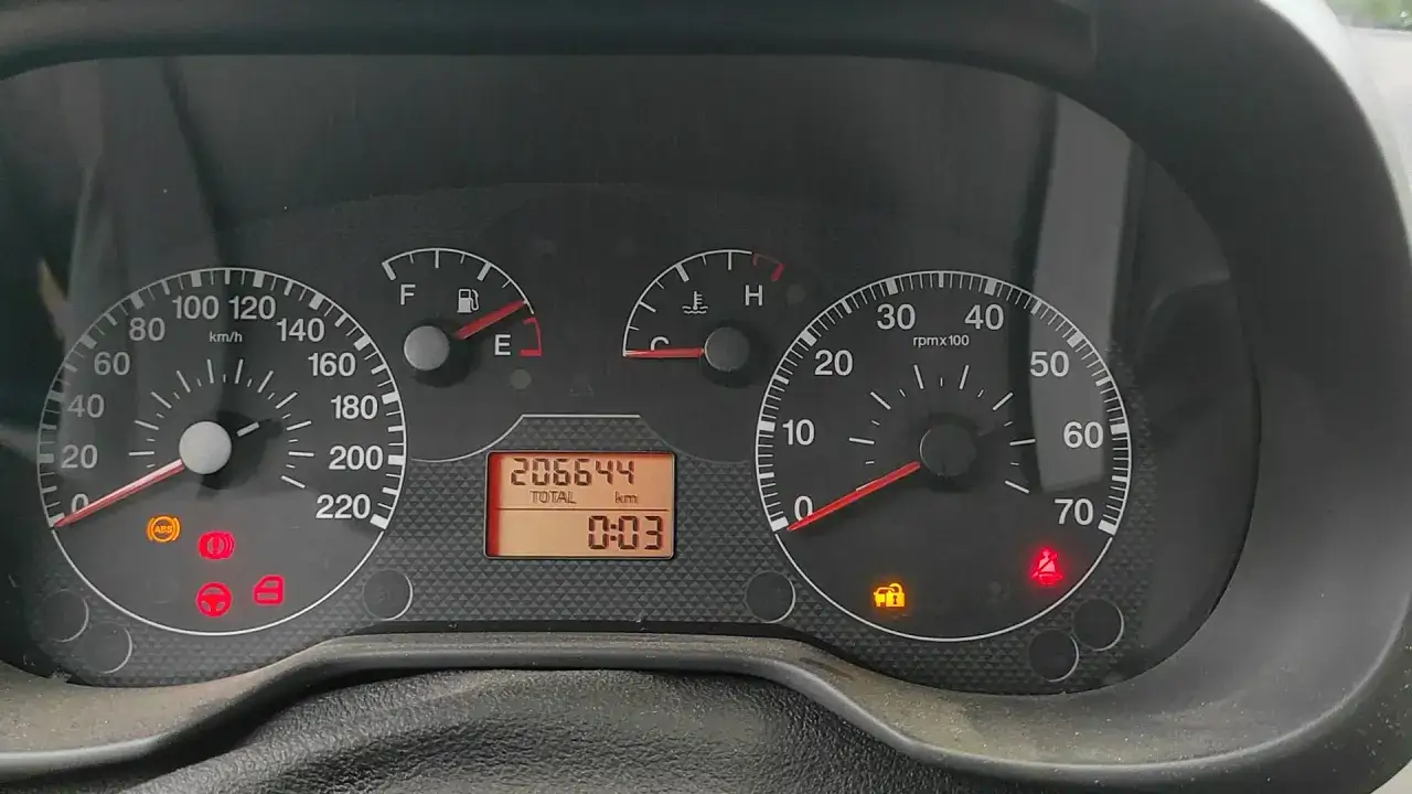 Kontrolka rezerwy paliwa Fiat Grande Punto