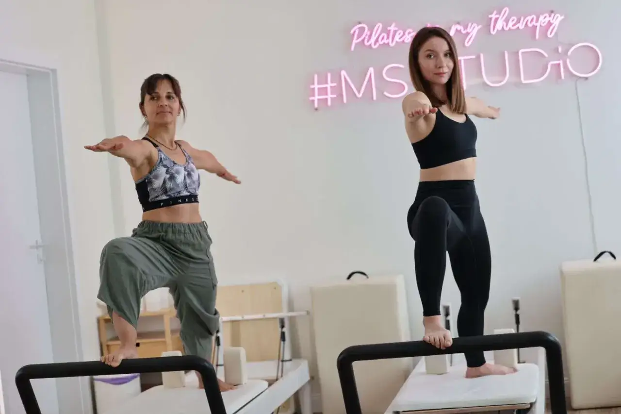 joga vs pilates por&oacute;wnanie ćwiczeń