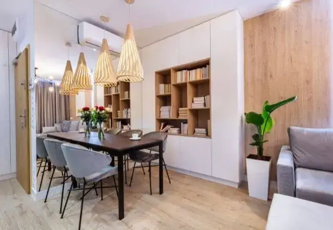 Mały salon st&oacute;ł rozkładany aranżacje