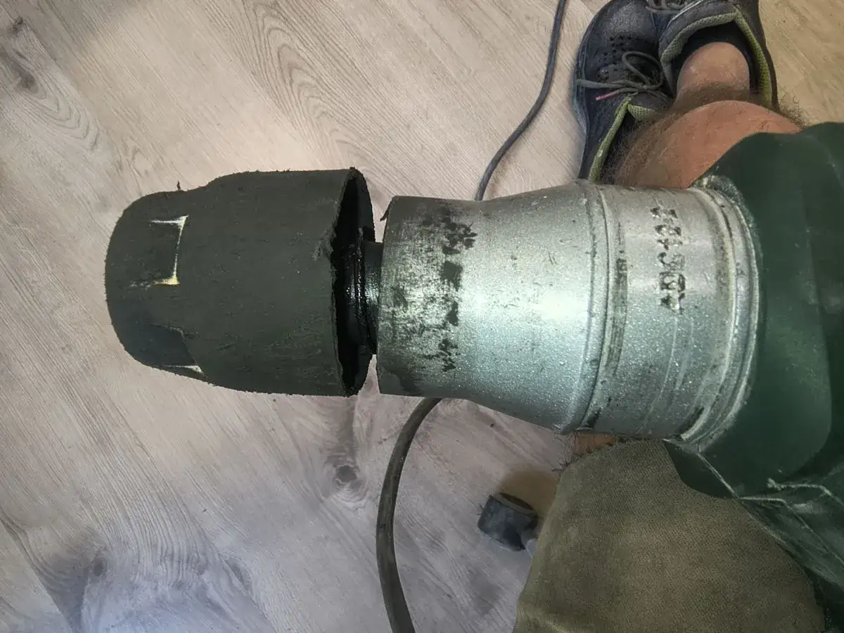 demontaż uchwytu sds