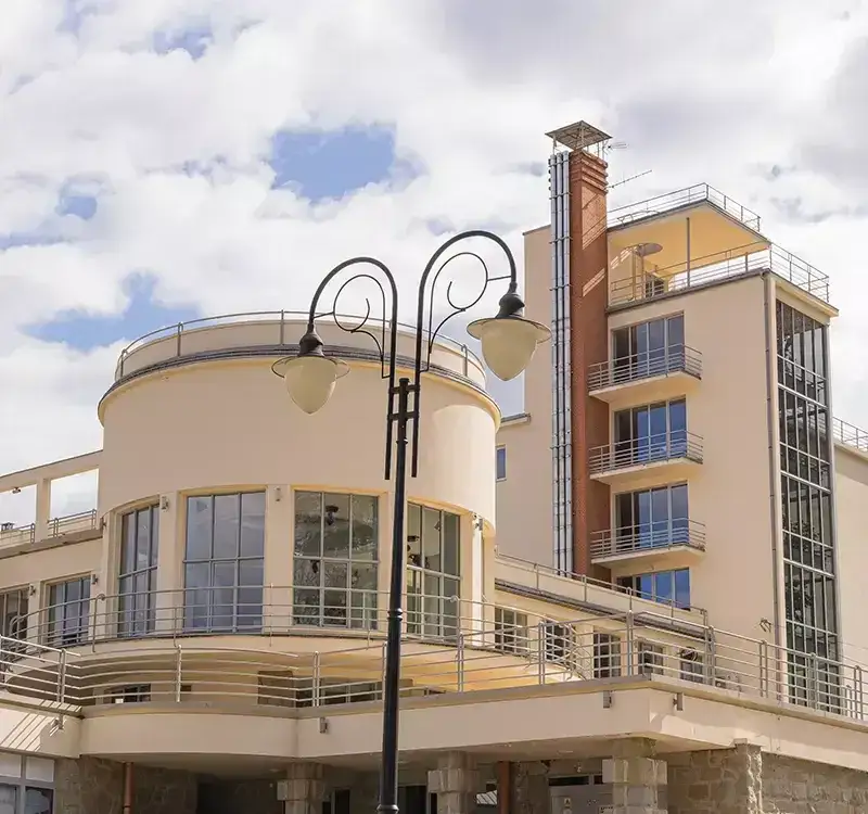 Sanatorium Wiktor Cechini Medical & Spa Żegiest&oacute;w-Zdr&oacute;j wsp&oacute;łczesne zdjęcia