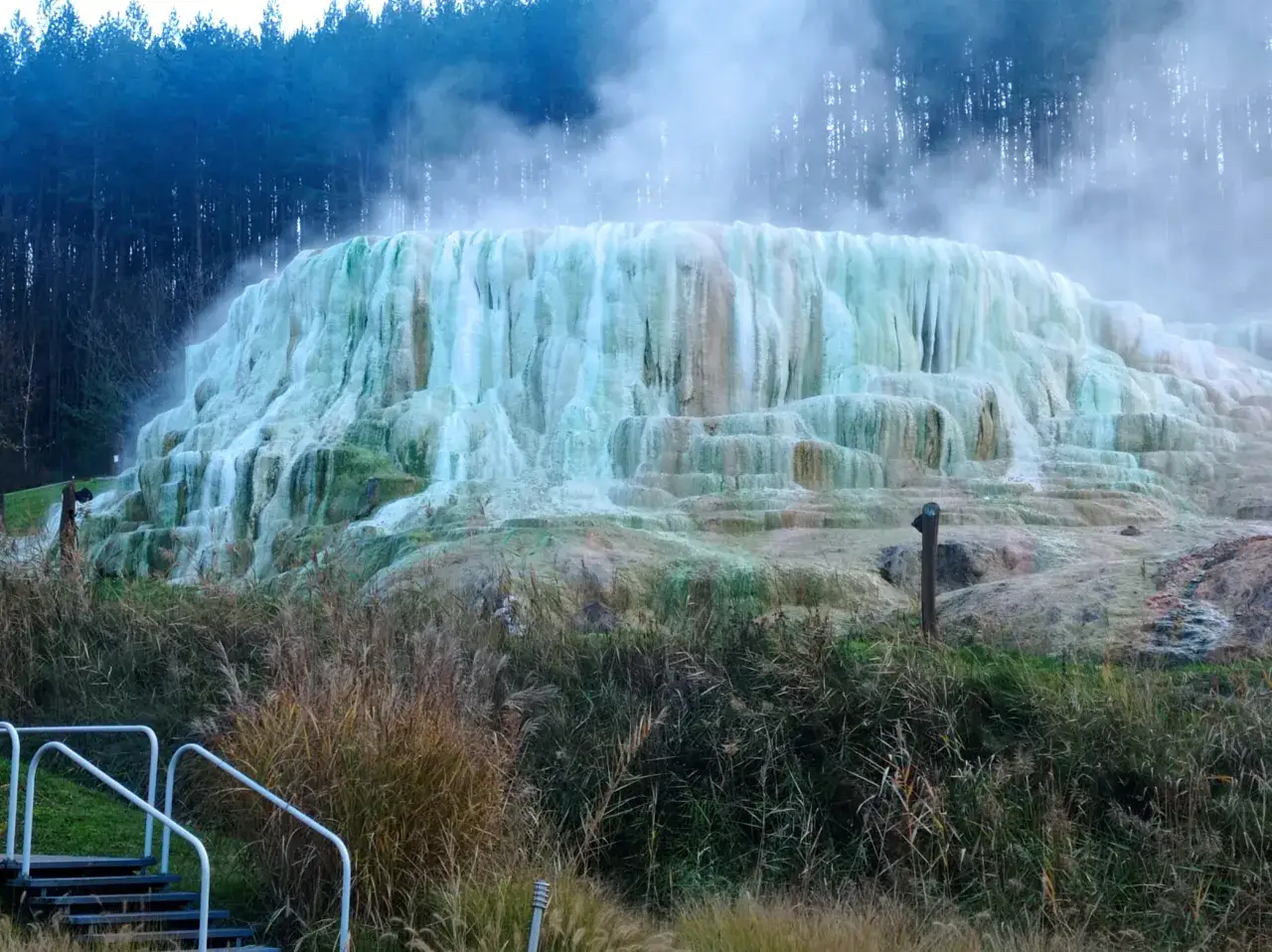 Egerszal&oacute;k solne wzg&oacute;rza węgierskie Pamukkale