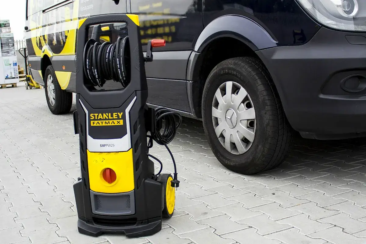 myjki ciśnieniowe Stanley Karcher por&oacute;wnanie