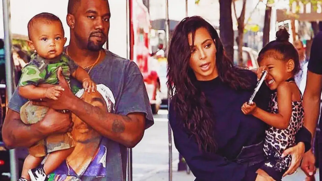 Kim Kardashian surogatka decyzja