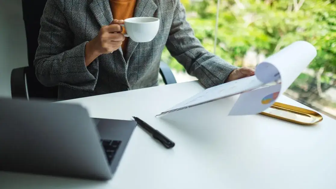 Zdjęcie Co to jest wyrok zaoczny i jakie niesie konsekwencje dla stron?