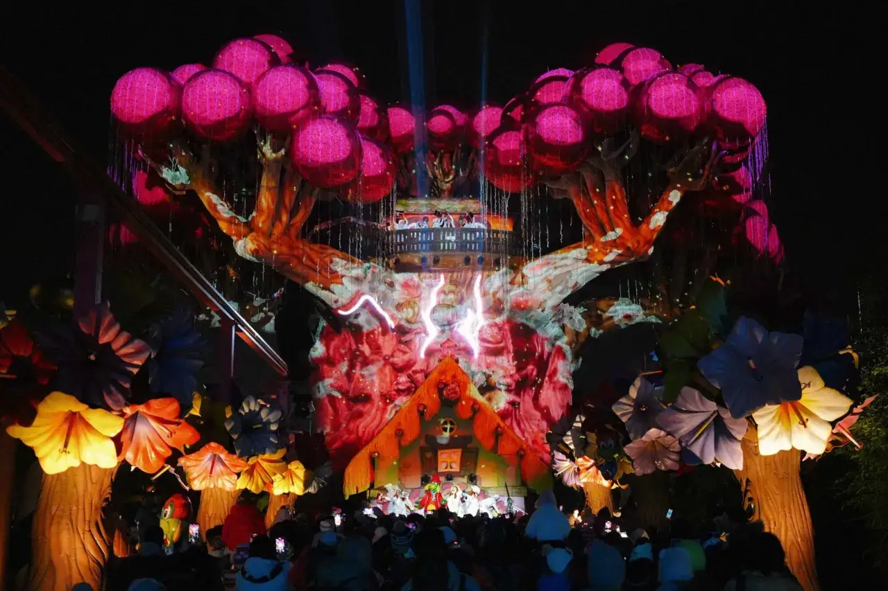 Gardaland Magic Winter atmosfera luci neve