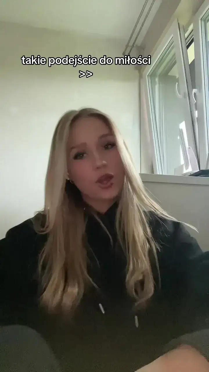 Zdjęcie Ile lat ma Santia Kozłowska? Zaskakujące fakty o jej urodzinach.