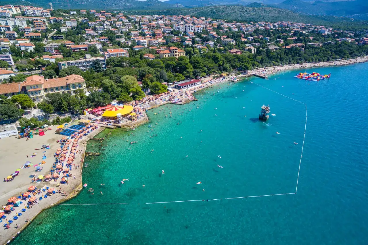 Plaża Lisanj Novi Vinodolski