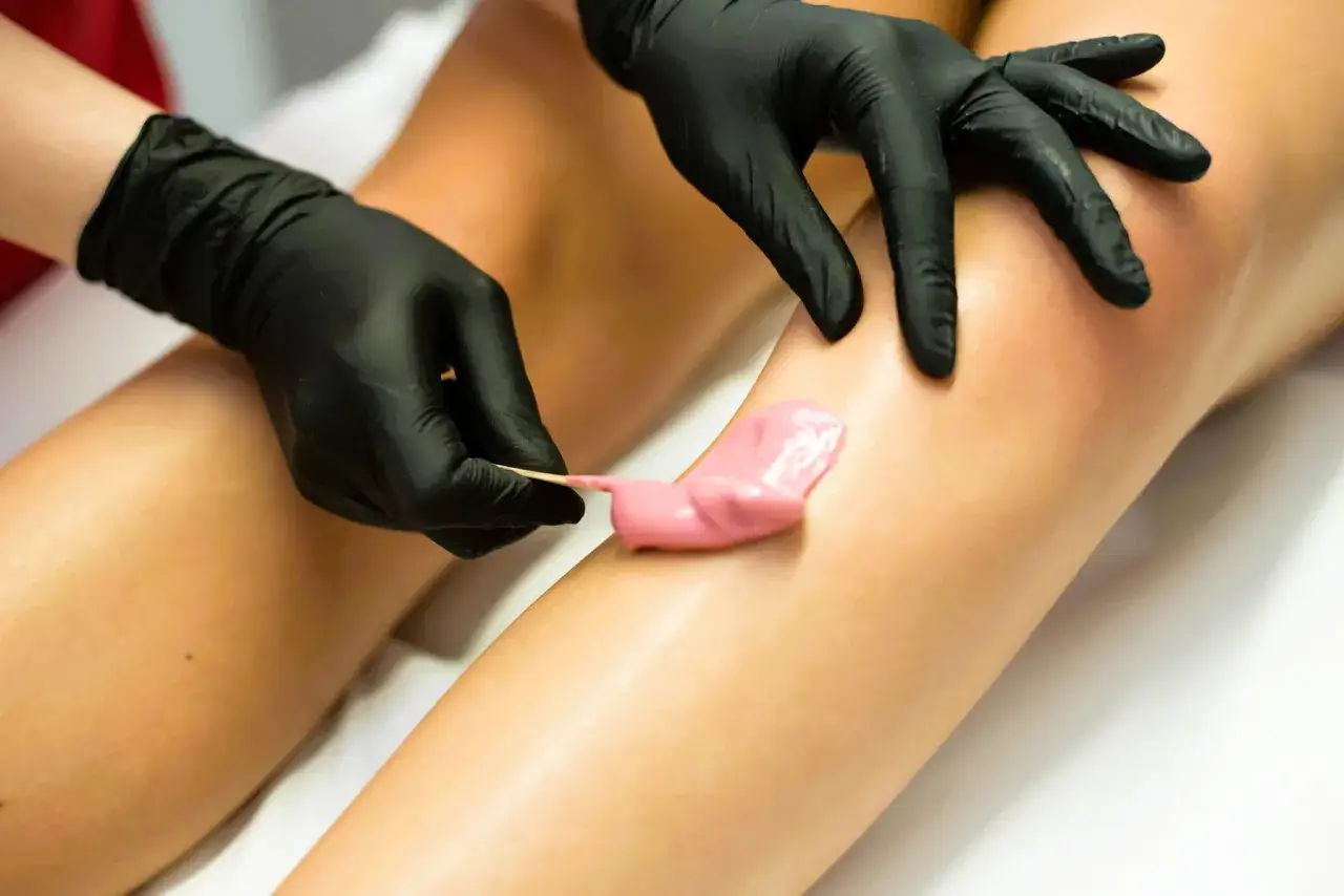 pielęgnacja sk&oacute;ry po depilacji woskiem