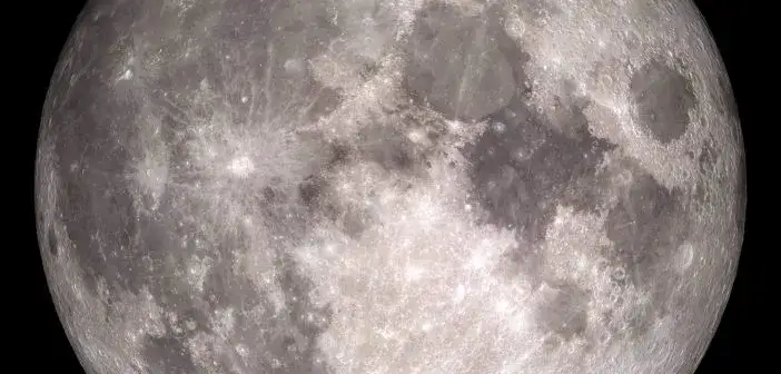 Zdjęcie Jakie obiektywy wybrać do zdjęć Księżyca, by uzyskać niesamowite efekty