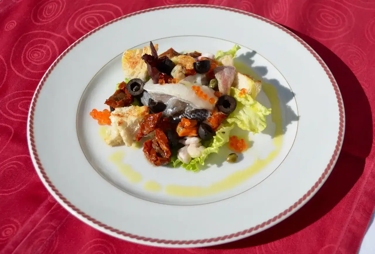 Istryjskie specjały kulinarne, talerz owoców morza Rovinj