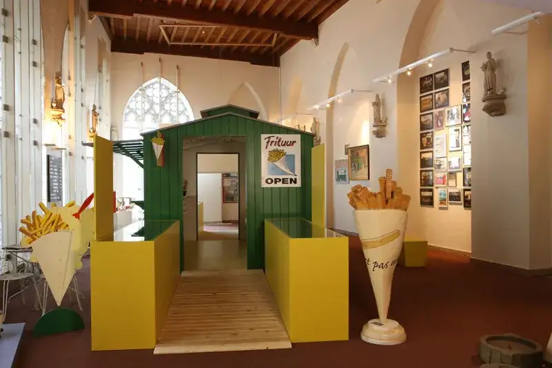 Frietmuseum Brugia wnętrze