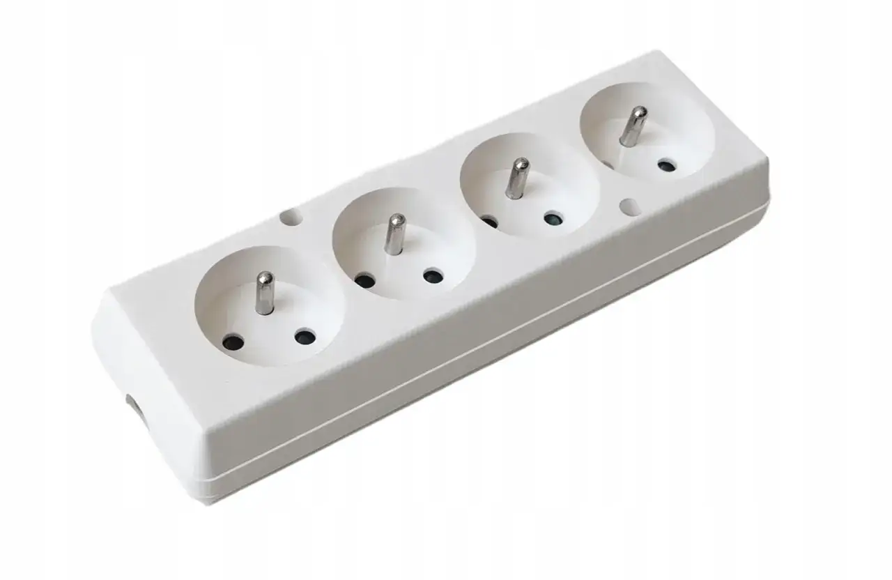 Różnica między listwą zasilającą a przedłużaczem