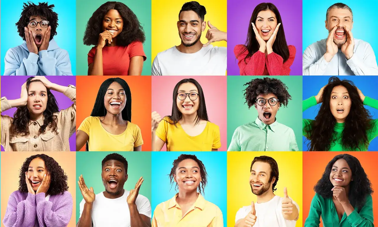 R&oacute;żnorodni ludzie pokazują szeroką gamę emocji. Ich mowa twarzy wyraża zaskoczenie, radość, zdenerwowanie i entuzjazm.