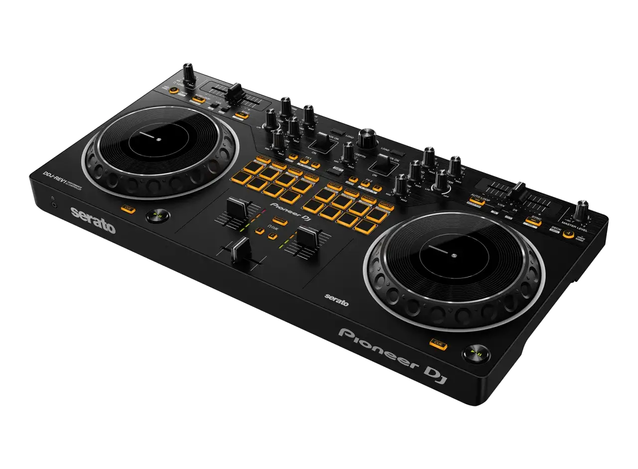 r&oacute;żne kontrolery dj, gramofony i cdj
