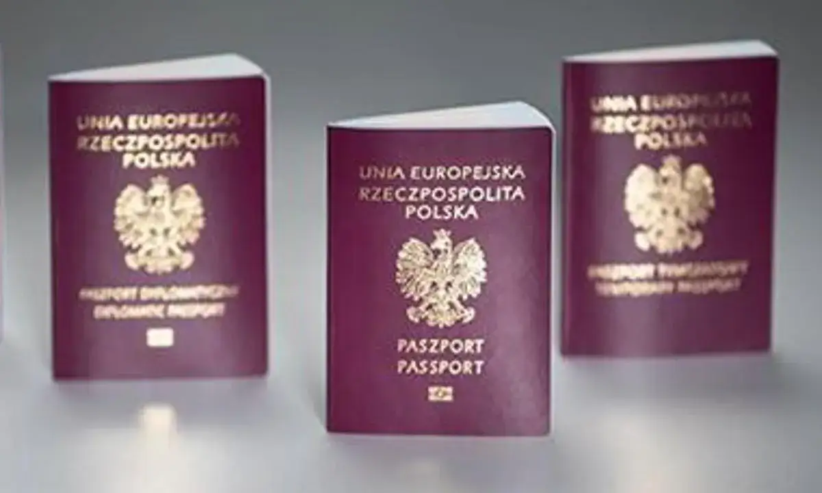 nowy polski paszport okładka