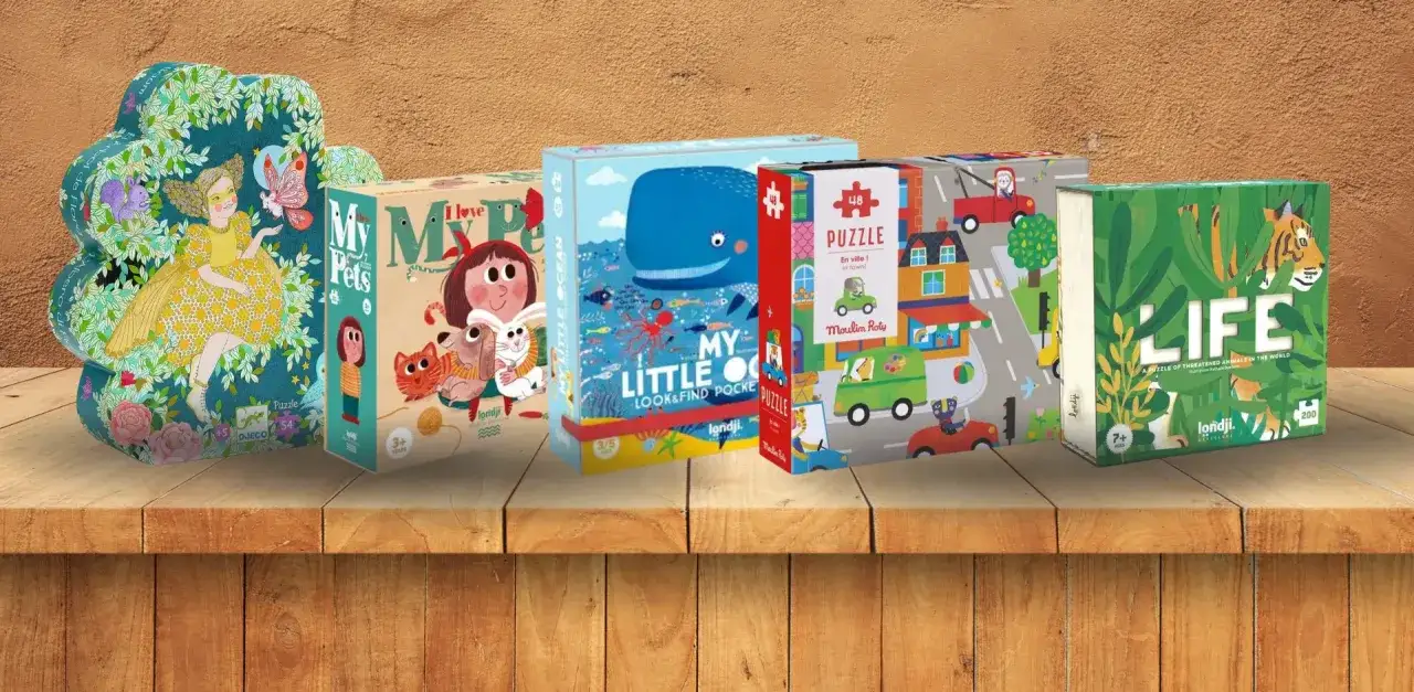 Różnorodne układanki dla dzieci: wróżka wśród kwiatów, zwierzątka domowe, podwodny świat, miasteczko i zagrożone gatunki.