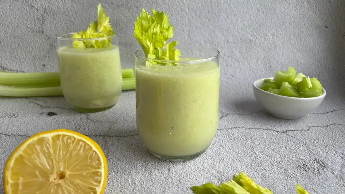 R&oacute;żne rodzaje koktajli z selera naciowego