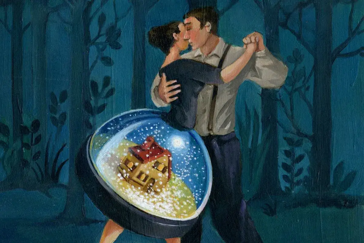 Para tańczy w lesie, a jej sp&oacute;dnica to kula śnieżna z domkiem. Miłość przez internet może prowadzić do wsp&oacute;lnego, wymarzonego domu.