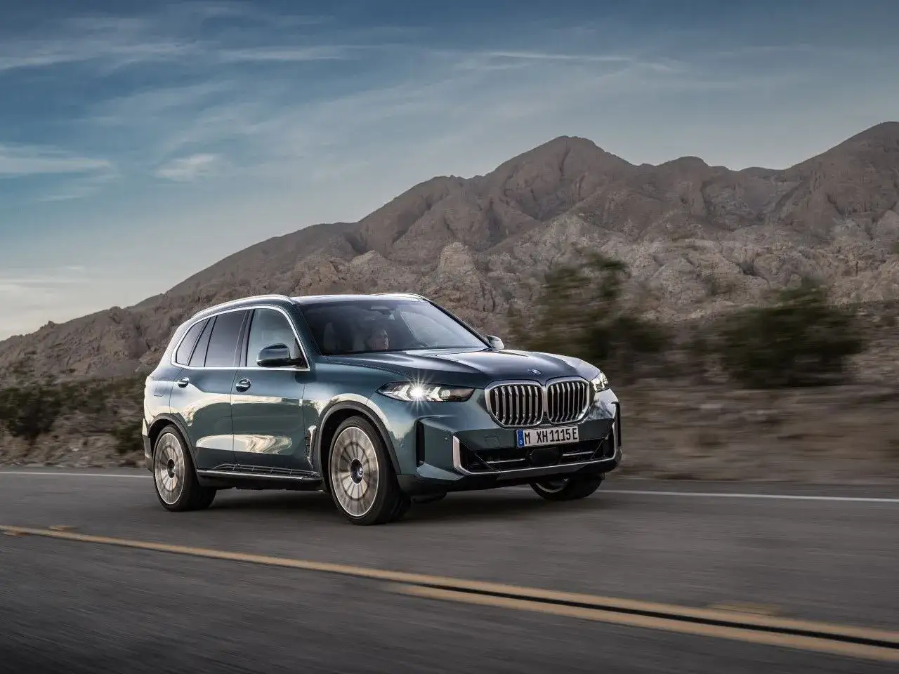 Nowe BMW X3 xDrive na drodze. Zastanawiasz się, jakie opony do BMW X3 xDrive będą najlepsze?