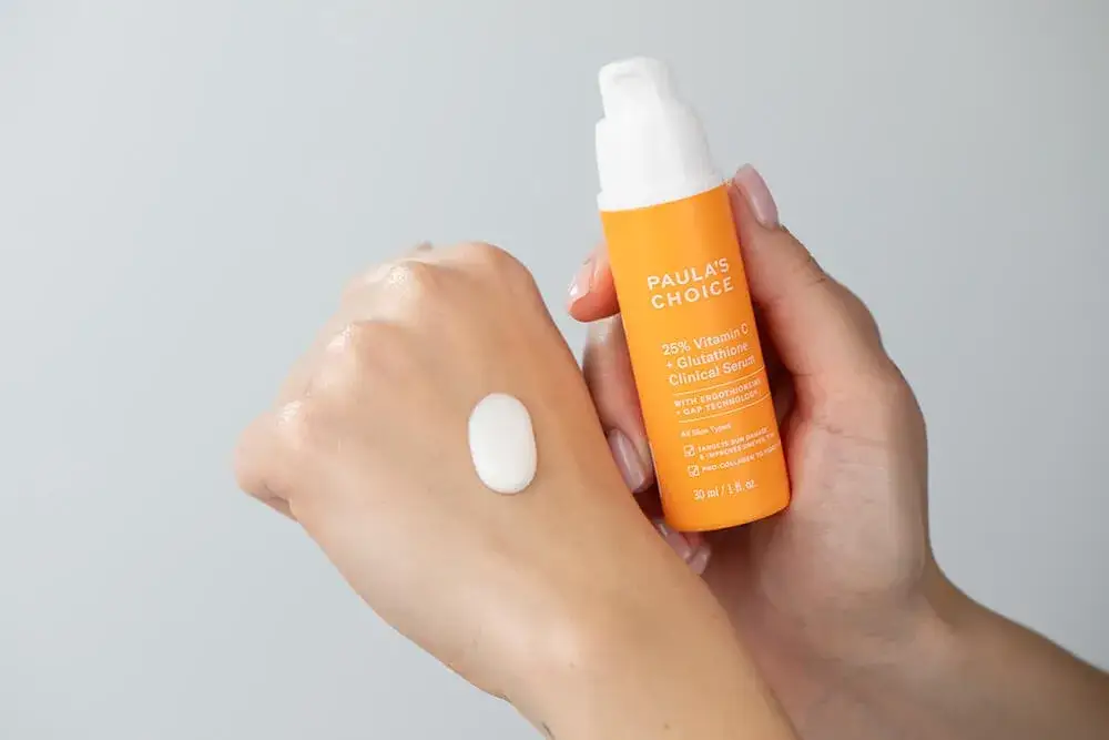 krem z filtrem spf i serum z witaminą c