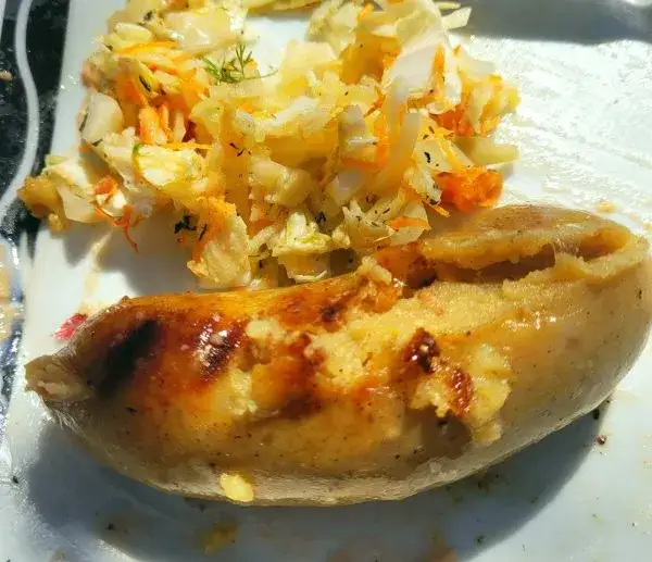 kiszka ziemniaczana w folii na grillu