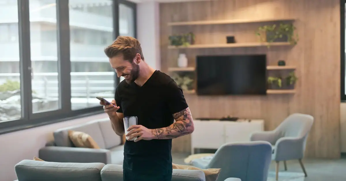  Jak napisać na Tinderze? 7 sprawdzonych sposobów na udany początek rozmowy